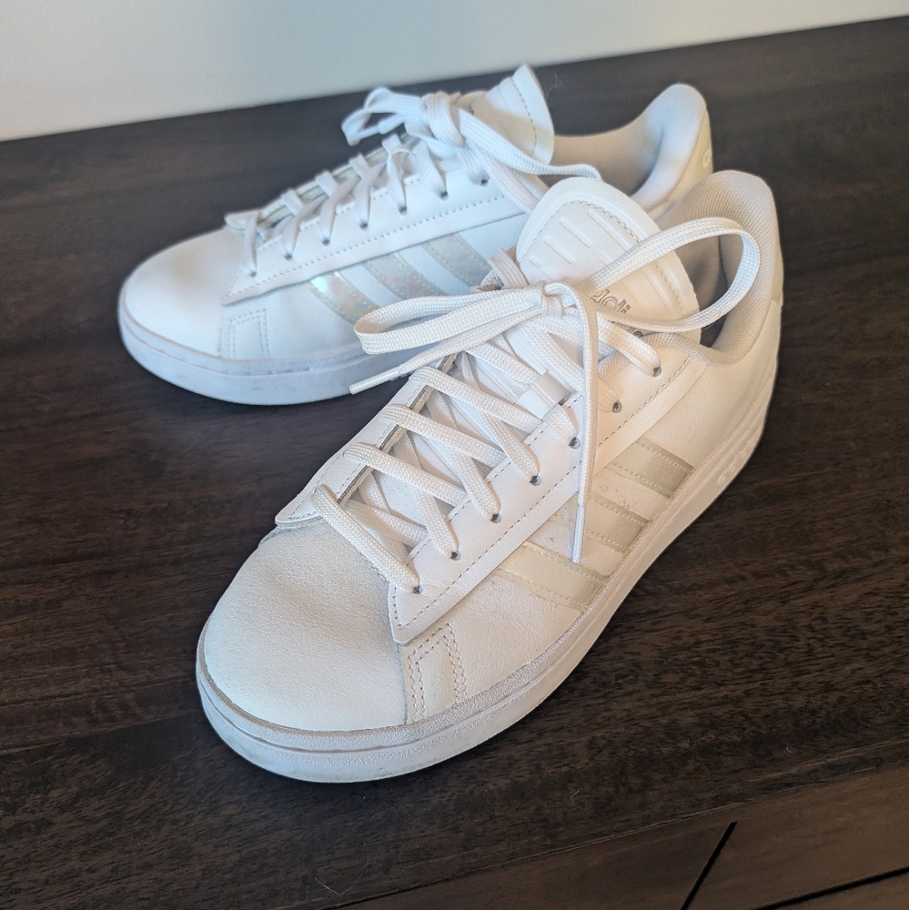 Adidas Grand Court Sneakers